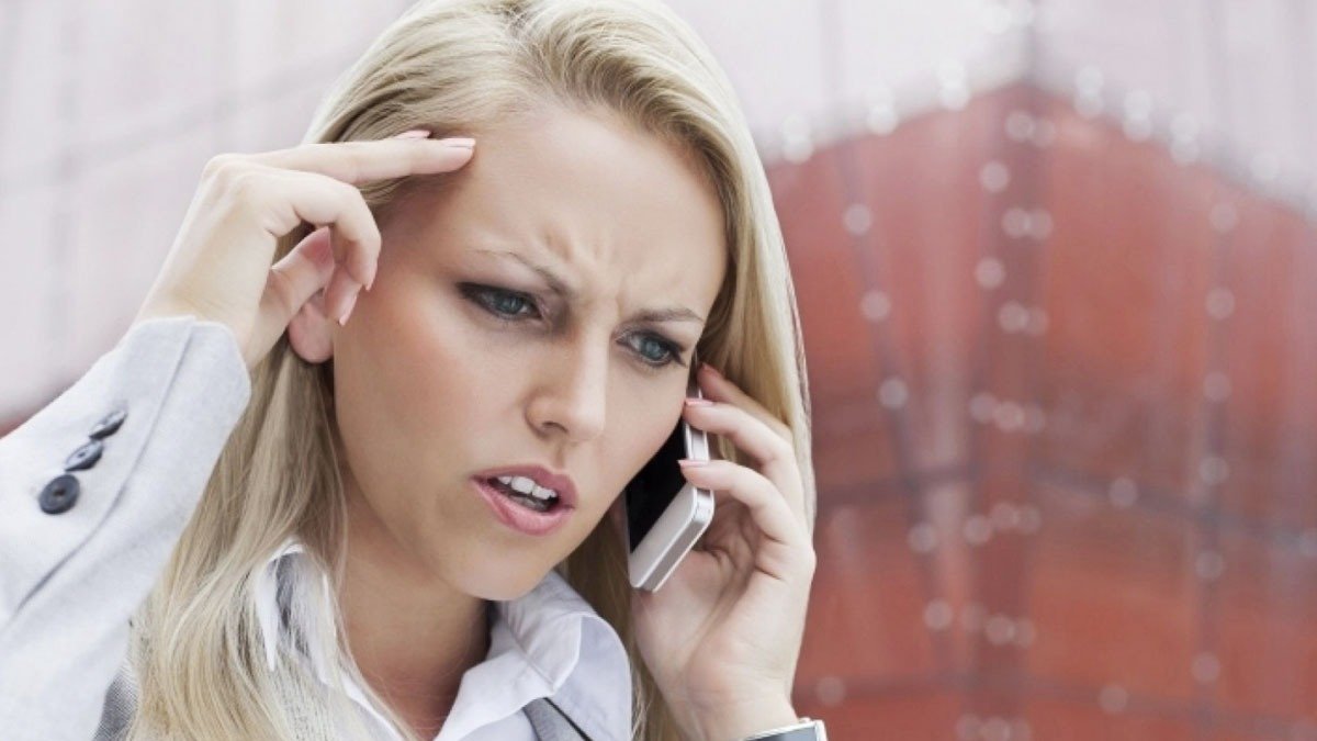 Dzwoni telefon, odbierasz, a rozmowa się urywa: czym są połączenia automatyczne i do czego są wykorzystywane numery spamujące